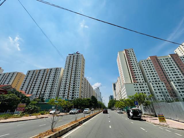 Có thu nhập làm thêm, có bị mất suất mua nhà ở xã hội không?