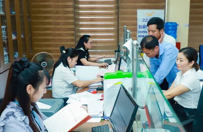 anh_minh_hoa_doi_tuong_can_bo_vien_chuc_mien_boc_tham_mua_noxh